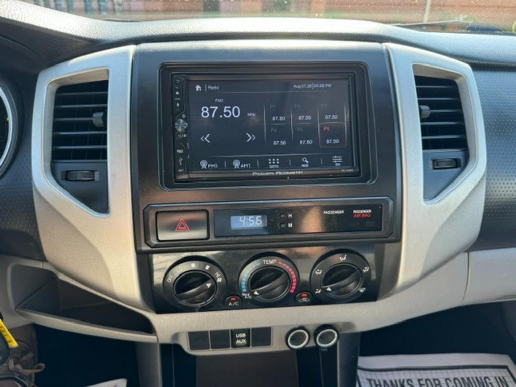 2013 Toyota Tacoma PreRunner - Photo 18