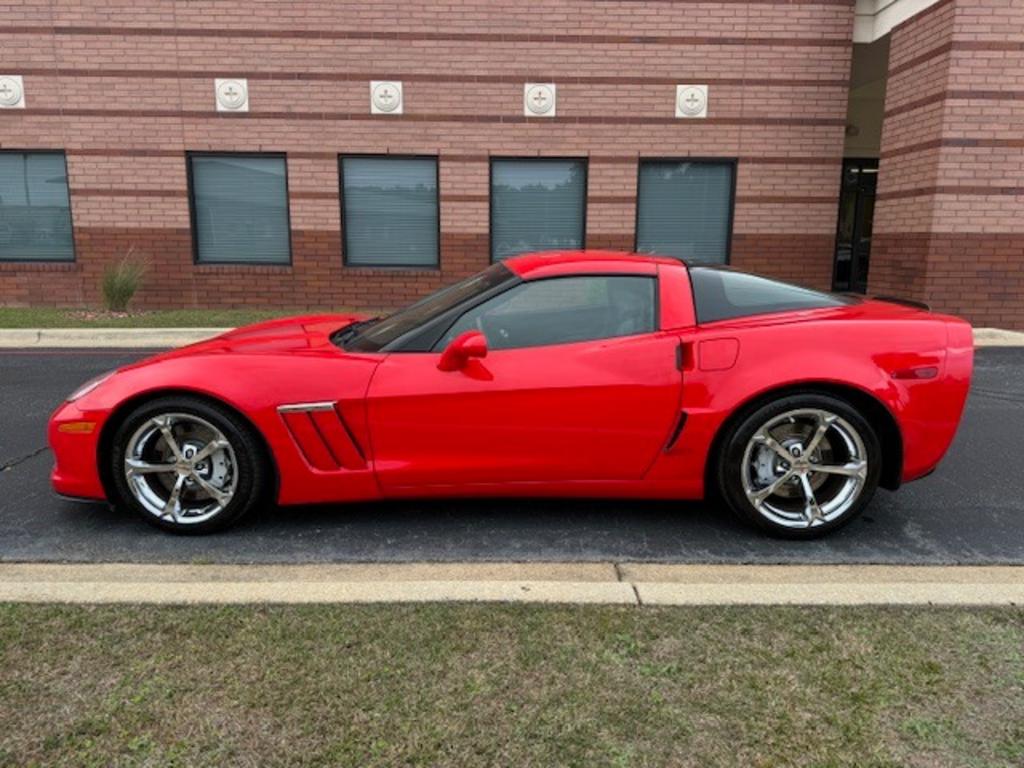 2012 Chevrolet Corvette Grand Sport's photo