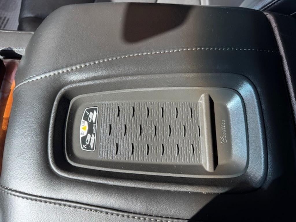 2016 Cadillac Escalade Base - Photo 23