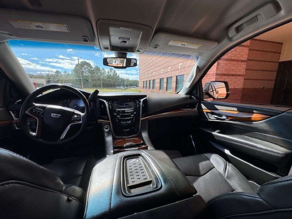 2016 Cadillac Escalade Base - Photo 12