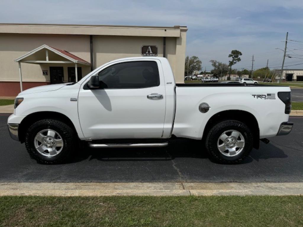 2007 Toyota Tundra 4.7 Auto 4WD Regular Cab's photo