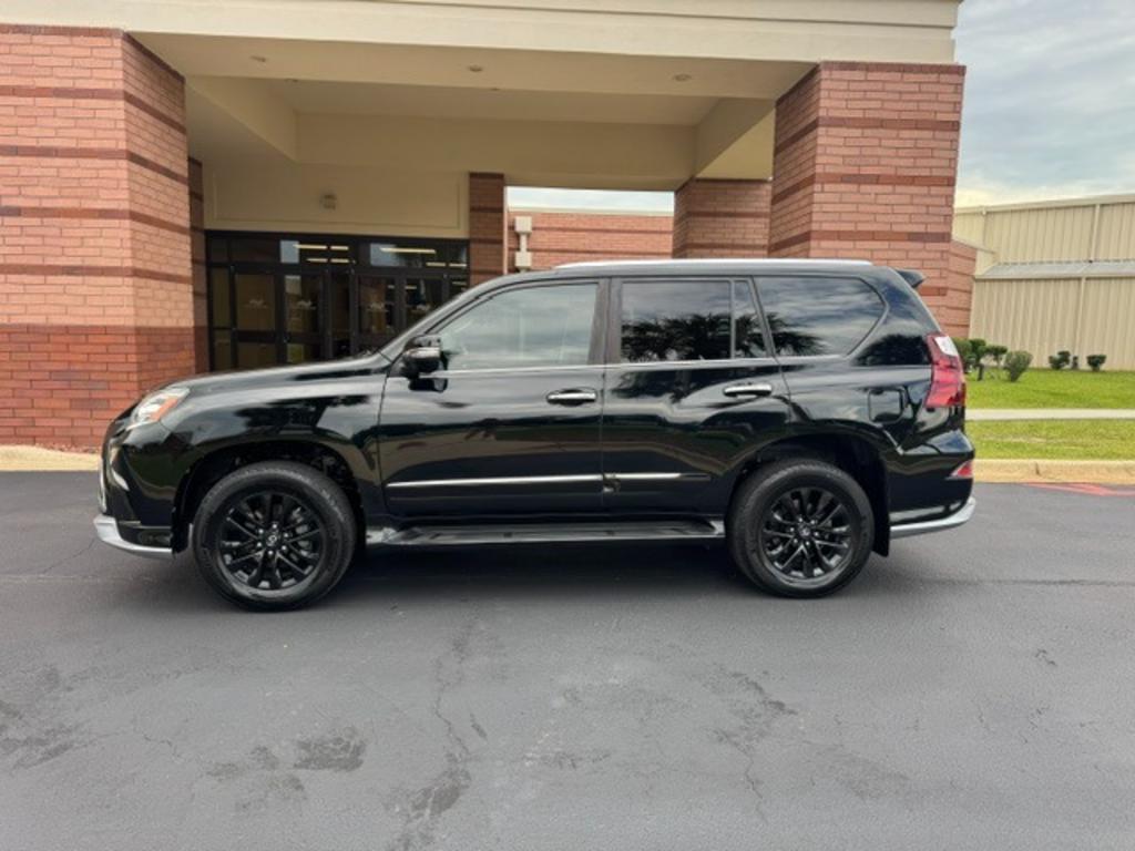2017 Lexus GX 460 460's photo