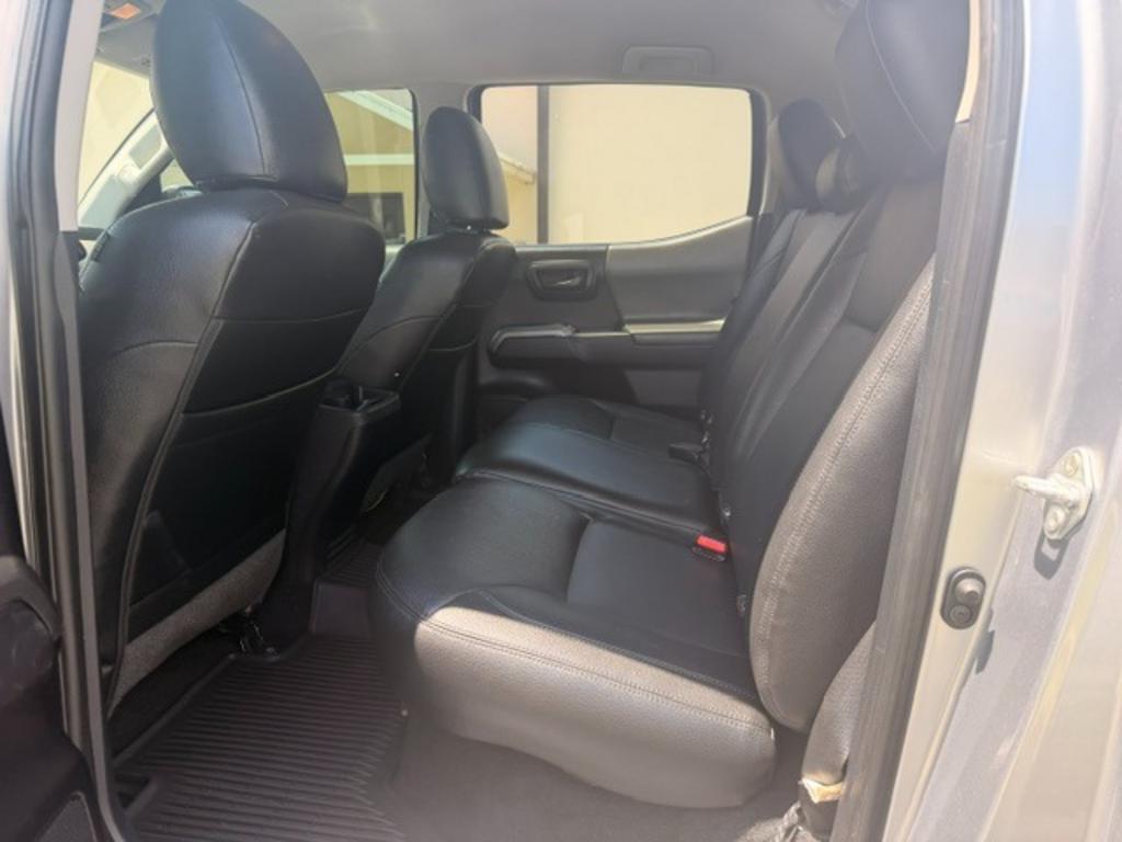 2021 Toyota Tacoma SR5 - Photo 14