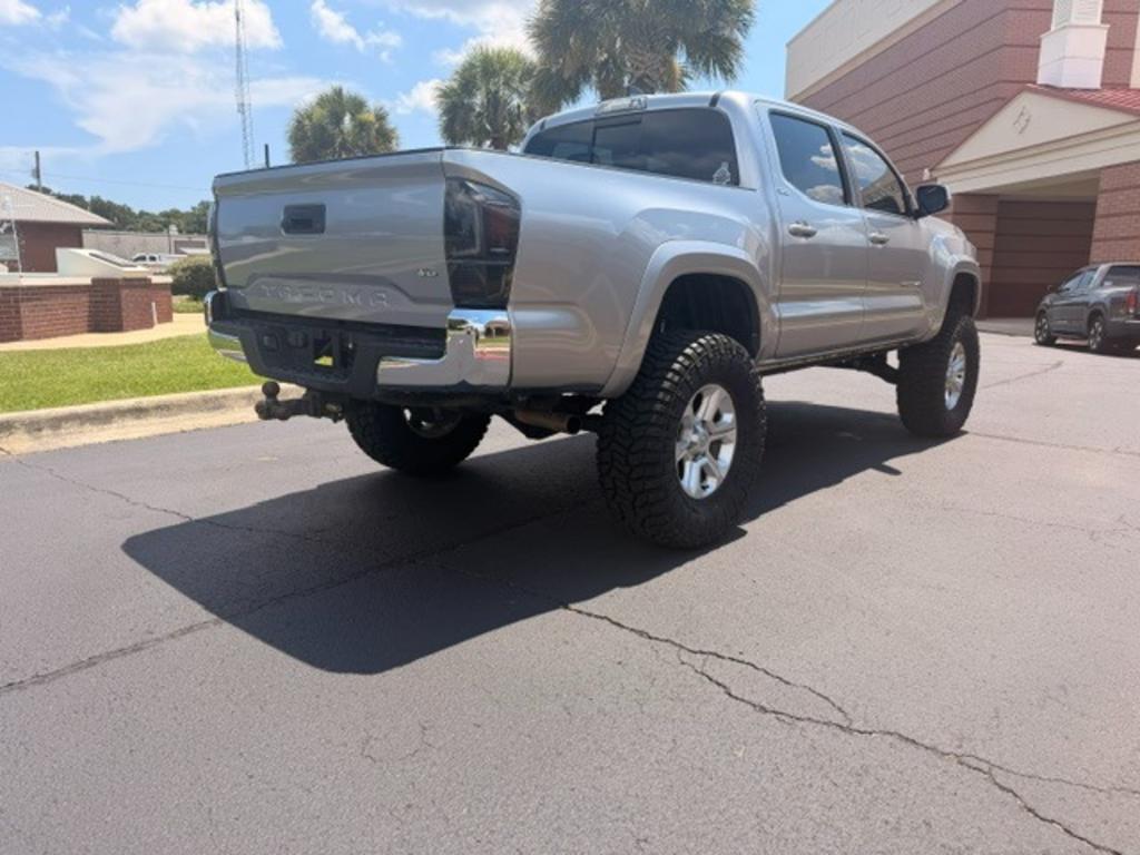 2021 Toyota Tacoma SR5 - Photo 7