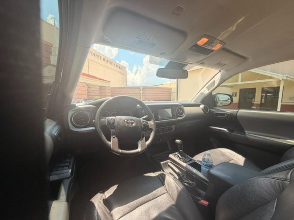 2021 Toyota Tacoma SR5 - Photo 10