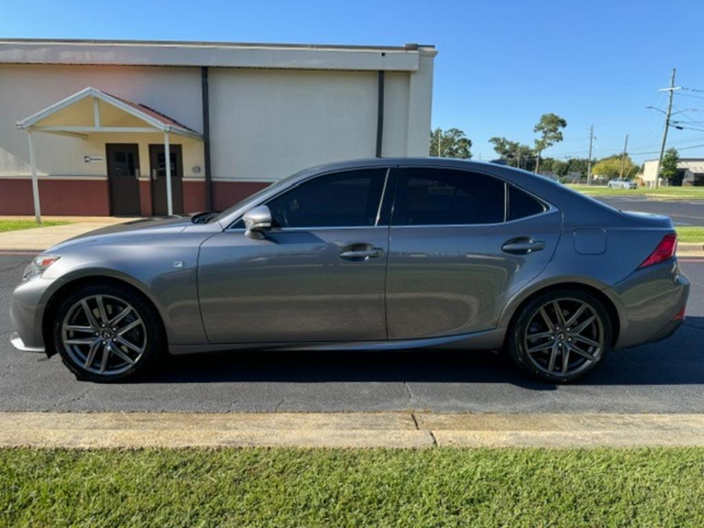 2016 Lexus IS 200t